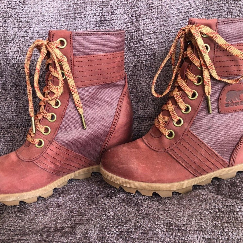 Sorel Women's Lexie Waterproof Wedge Size 7 Boots